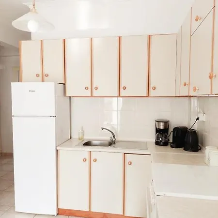 Intimate Olympus House Apartman