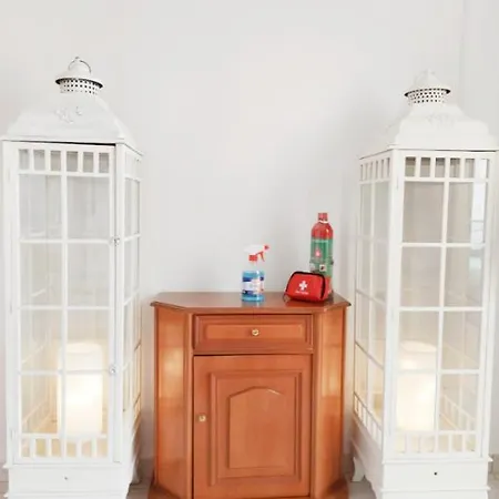 Intimate Olympus House *